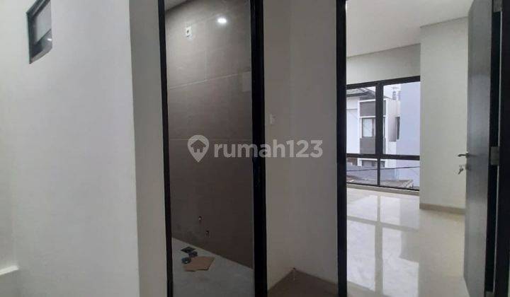 Rumah siap huni uk 4x11.3 di tanjung duren 6