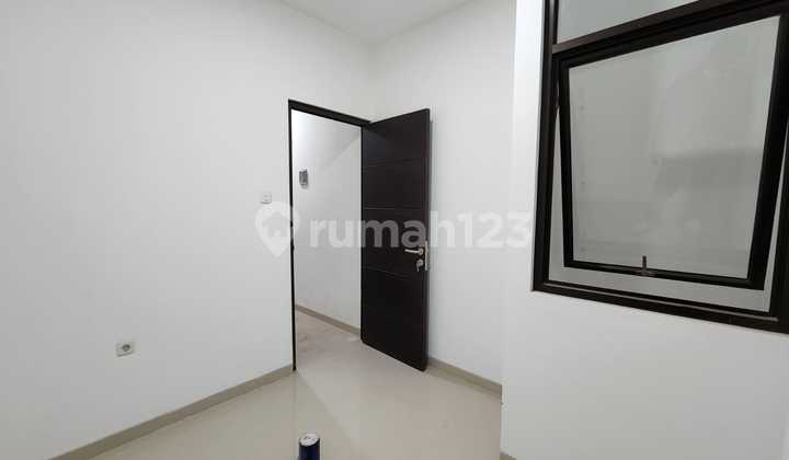 Rumah bebas banjir di tanjung duren 5