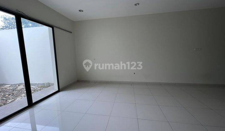 Wilson Rumah baru 2 lantai di meruya kav dki