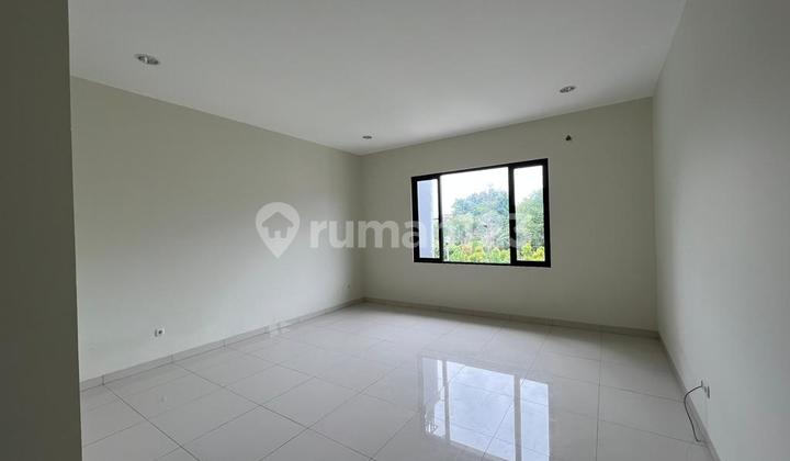 Wilson Rumah baru 2 lantai di meruya kav dki