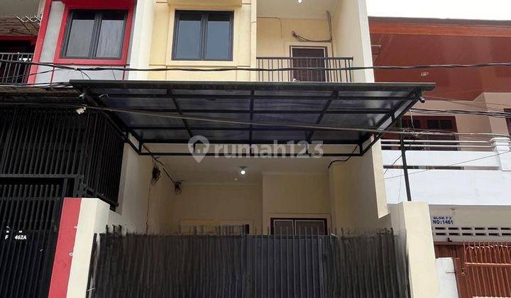 Dijual Rumah 3,75 lantai lokasi bagus kavling polri 1