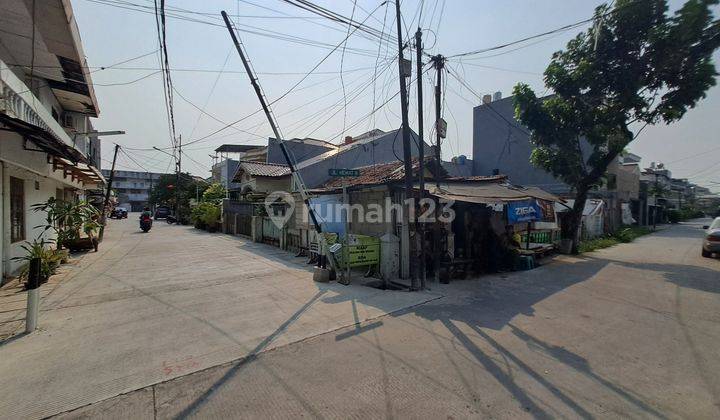 Dijual tanah jelambar lokasi dekat jalan raya daan mogot 2