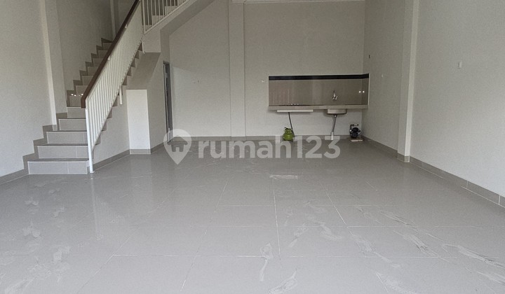 Strategic New Shop House for Sale in Poris Indah 2
