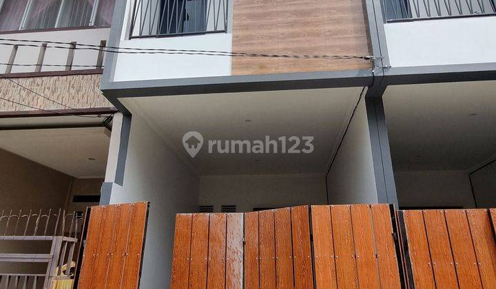 Wilson Rumah Scandinavian Lokasi Bebas Banjir Poris Indah 2