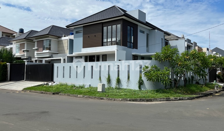 Wilson Rumah Furnish Posisi Hook Di Taman Vill Meruya