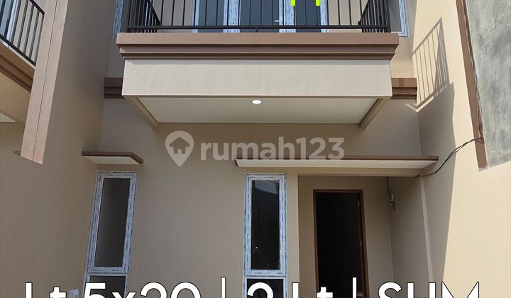 Wilson South Hadao House in Meruya Near Puri Indah Wilson South Hadao House in Meruya Near Puri Indah