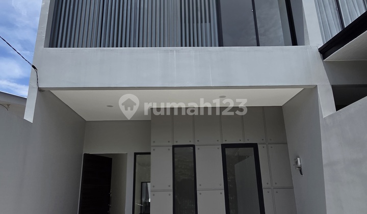 Wilson Brand New House in Meruya Near Puri Indah 2