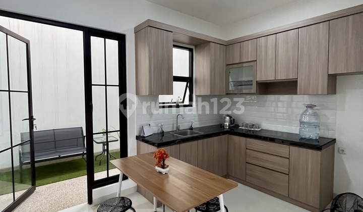 Wilson Rumah Baru Area Dalam Komplek Meruya Kav Dki 2