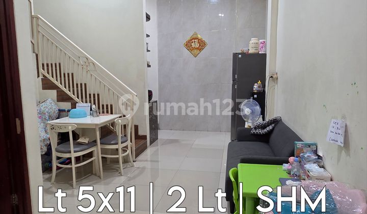Wilson Good House Ready to Occupy Front Location in Poris Indah