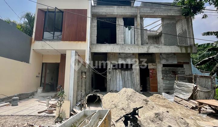 Wilson Rumah Modern Dengan Double High Ceiling Di Meruya Kav Dki 2