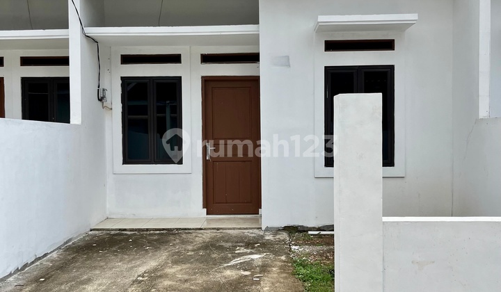 Wilson Cheap New House Lots of Bonuses in Poris Indah 2