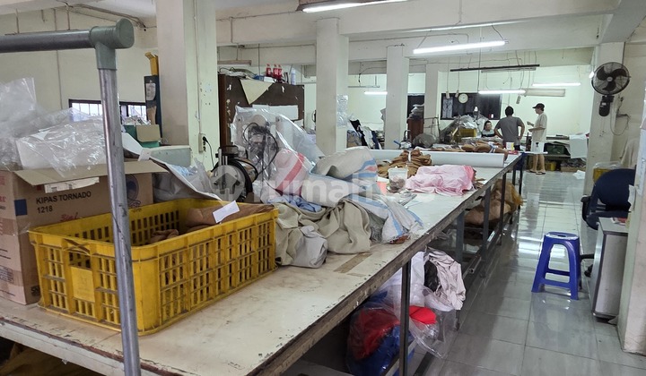 Wilson Rumah 2 Lantai Ex Konveksi Di Cengkareng 2