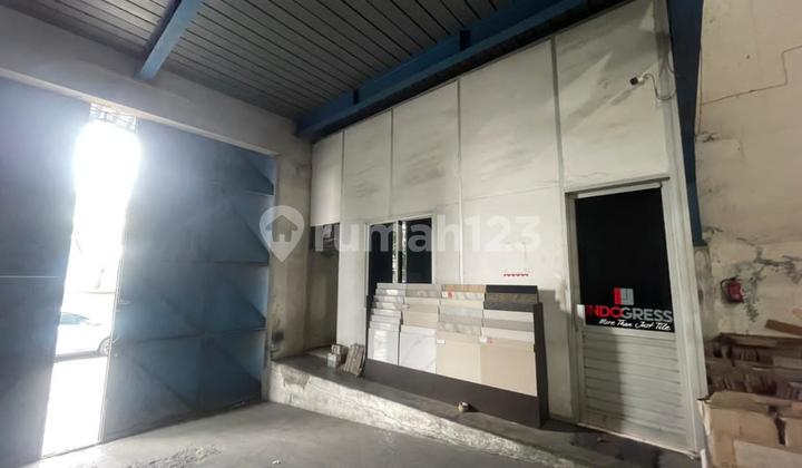 Gudang Bagus Siap Huni di K I C Gatot Subroto 2