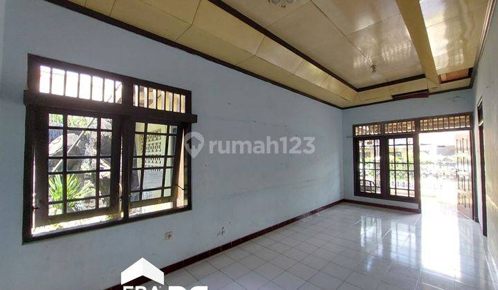 Rumah Strategis Tengah Kota Blimbing Peterongan Semarang 1