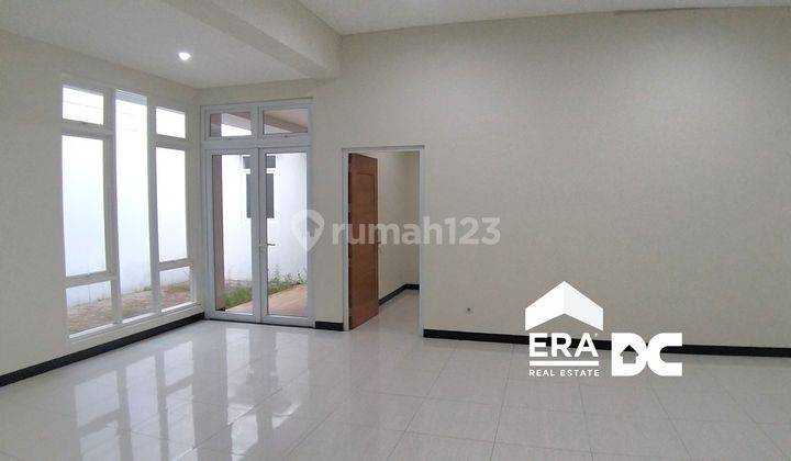 Rumah Tengah Kota Strategis, Nyaman, Aman, Bebas Banjir 1