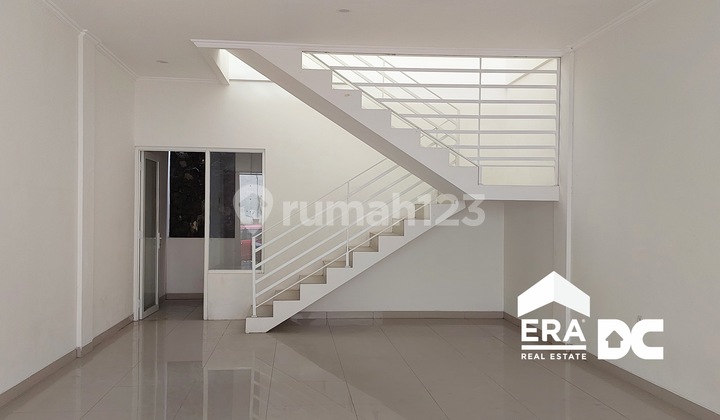 Ruko Lokasi Strategis di Jalan Utama Ngaliyan untuk Segala Usaha 2