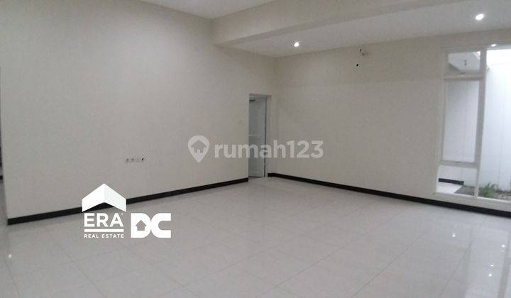Rumah Tengah Kota Strategis, Nyaman, Aman, Bebas Banjir 2