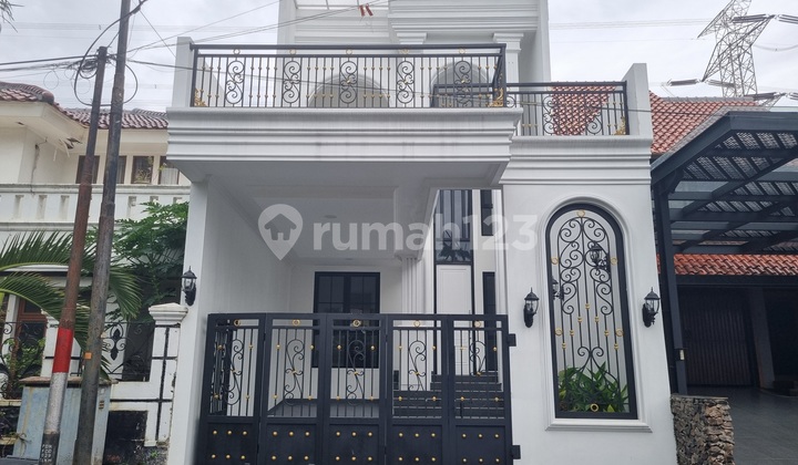 Modern Classic New House in a Lush Environment, Bintaro Sector 9