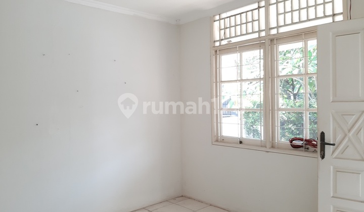 Rumah Bagus Lingkungan Hunian dan Usaha Bintaro Sektor 9 2