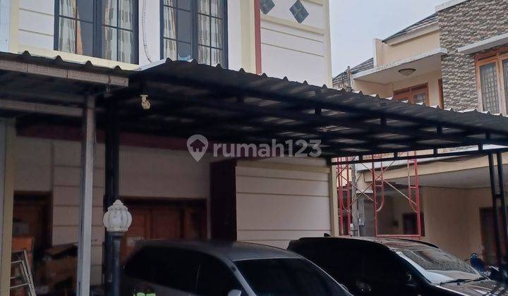 Dalam Cluster Rumah Hoek Bagus Terawat Pondok Aren 2