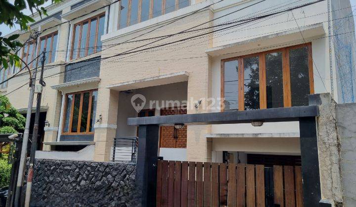 Rumah Mewah Siap Huni 2 Lantai + Basement Kemang Utara 2