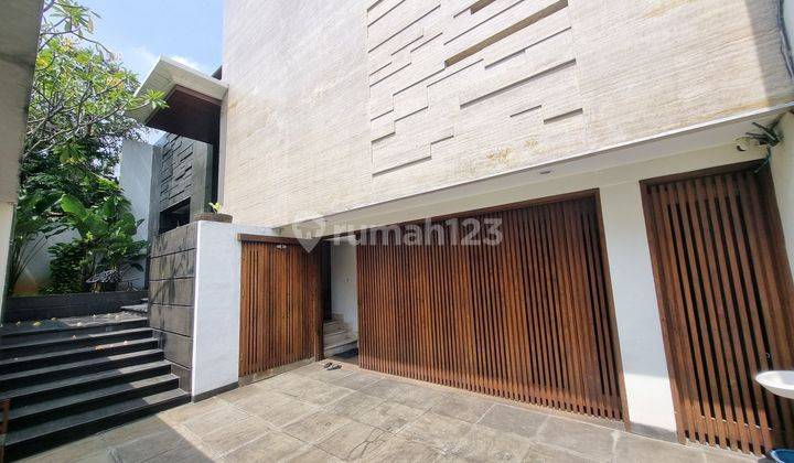 Rumah Mewah Terawat Lantai Full Marmer Slab Pondok Indah