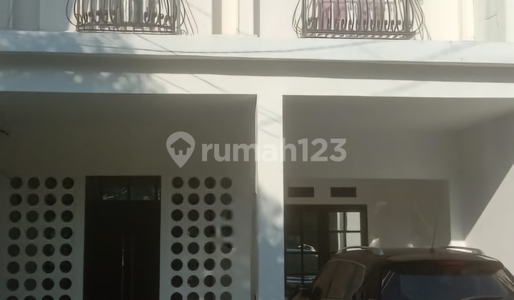 Rumah Bagus Siap Huni Terawat Depan Taman Bogor View Residence