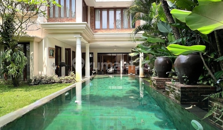 Well-Maintained 2-Story Luxury House + Rooftop in Bintaro Sector 9 Cluster 2