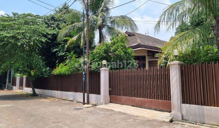 Rumah Hitung Tanah Konsep Hunian Hijau One Gate Pondok Indah 1