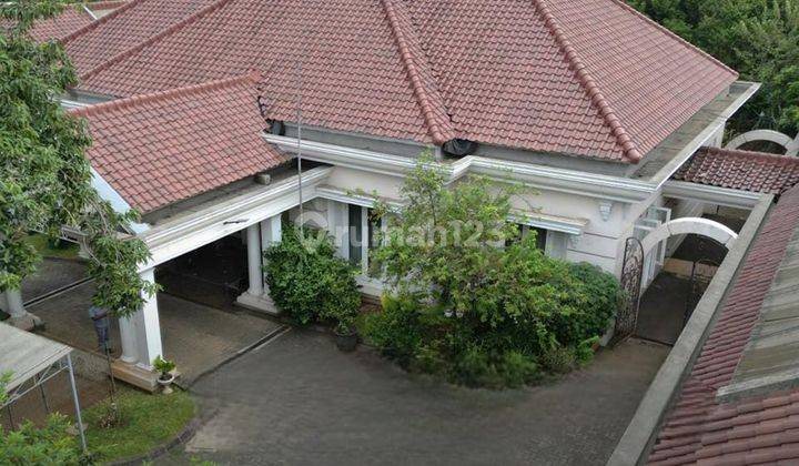 Siap Huni Bangunan Rumah Megah Terawat Lebak Bulus