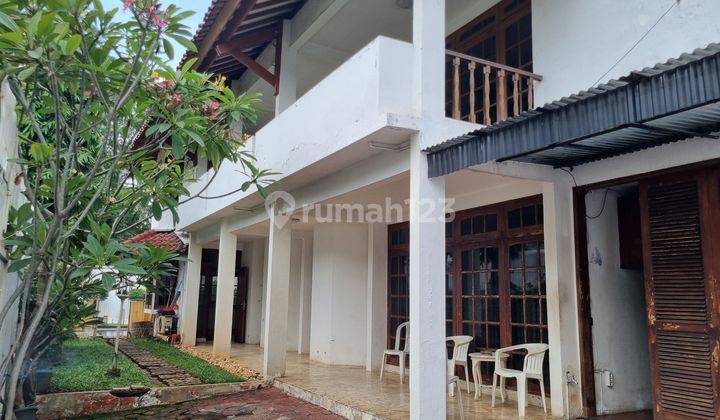 Rumah Lama Kondisi Siap Huni Dalam Komplek Taman Bukit Kemang 1