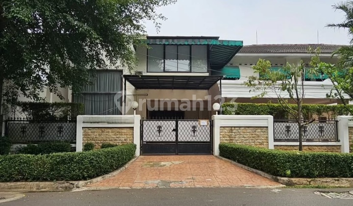 Rumah Mewah Terawat Lingkungan Asri Pondok Indah 2