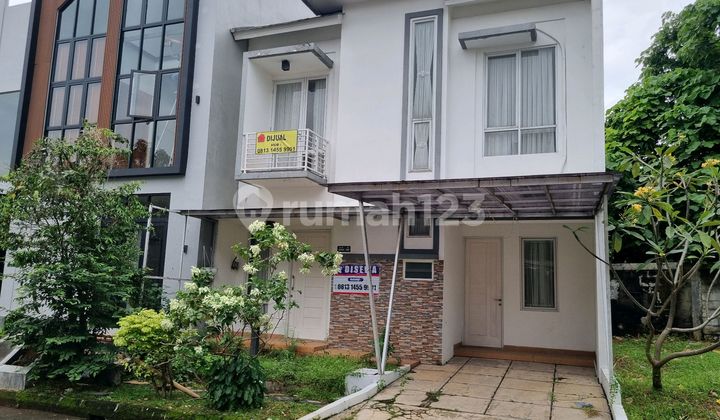Good House Ready to Live in a Beautiful Comfortable Environment River Park Bintaro 1