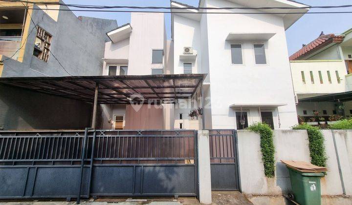 Rumah Terawat Siap Huni Lingkungan Asri Townhouse Kp Utan Ciputat 2