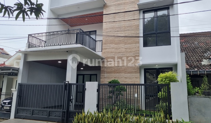 Rumah Baru Minimalis Modern Lingkungan Asri Graha Bintaro 2