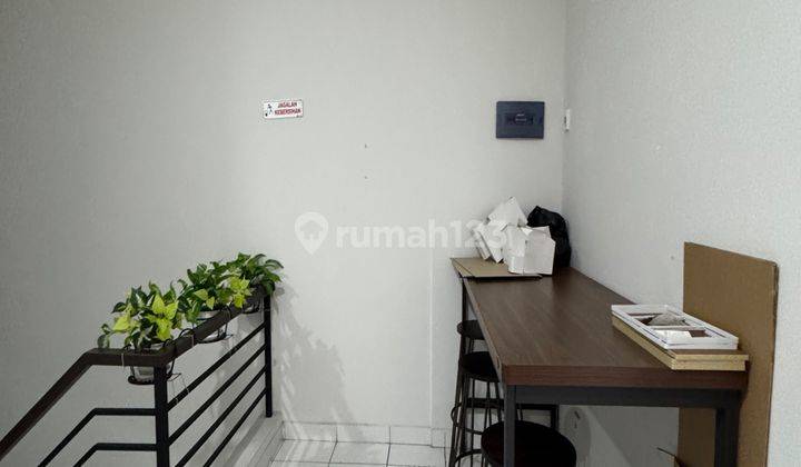 Ruko Kost-Kostan Di  di Jl boulevard scientia ,Ruko Newton ,gading serpong , Gading Serpong 2