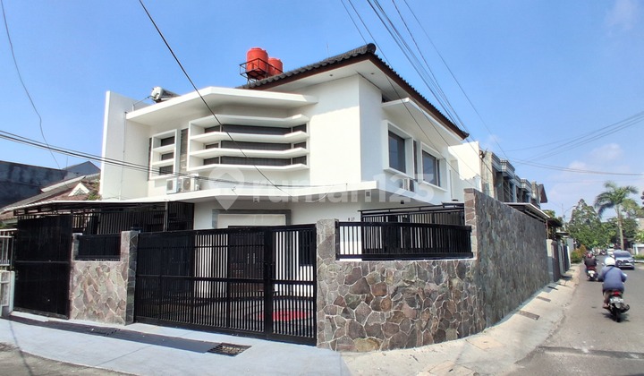 Rumah Bagus Dkt Taman Alun Alun Regol Drh Buah Batu Bkr Rumah Bagus Dkt Taman Alun Alun Regol Drh Buah Batu Bkr