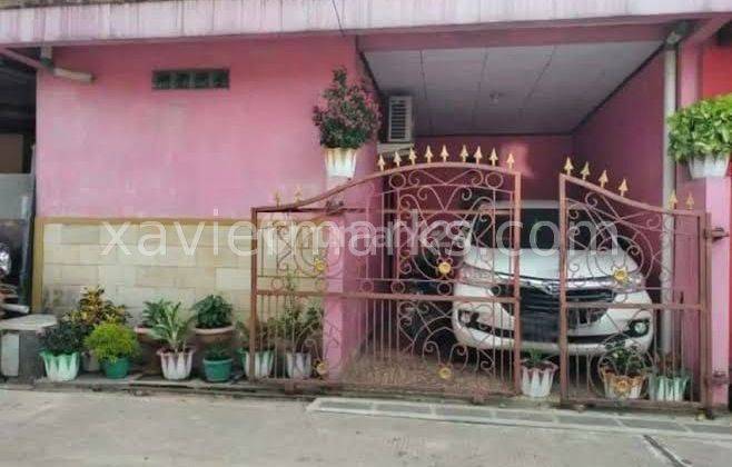 Rumah Sudah Renovasi Semi Furnish Bebas Banjir Dasana Indah 1