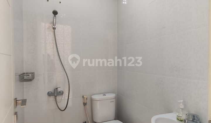 Cluster House Canary Gading Serpong Tangerang Banten 2