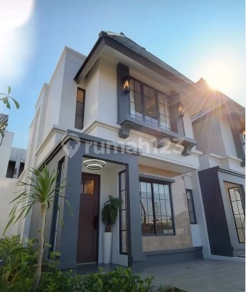 Compact Modern Hortis House BSD City - Perfect for Young Families Smart Investment! Compact Modern Hortis House BSD City - Perfect for Young Families Smart Investment!