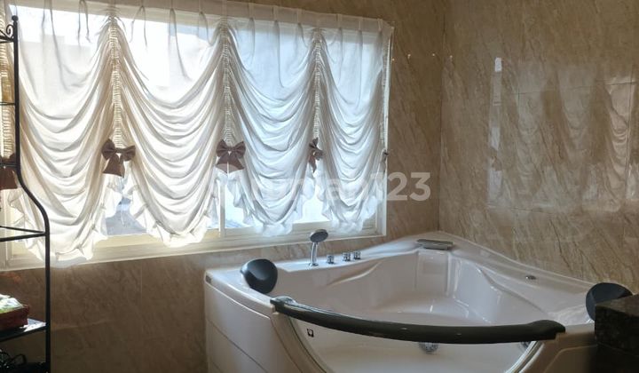 Rumah Full Furnished Exc Sofa & Elektronik Sutera Olivia  2