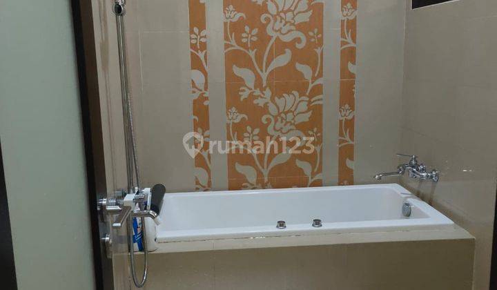 Harga Nego Rumah mewah 2 Lantai kualitas bangunan istimewa SHM 9