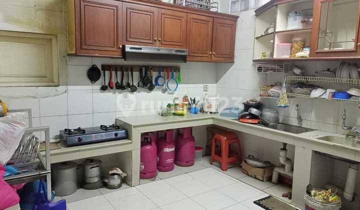 Turun Harga Rumah mewah 2 Lantaidi Turangga SHM jalan lebar 10