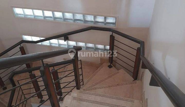 Rumah Murah luas besar di Sayap Turangga Buah batu  4
