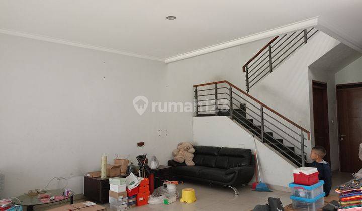 Harga Nego Rumah 2 Lantai Hadap Timur Di Komplek Batununggal Shm 2