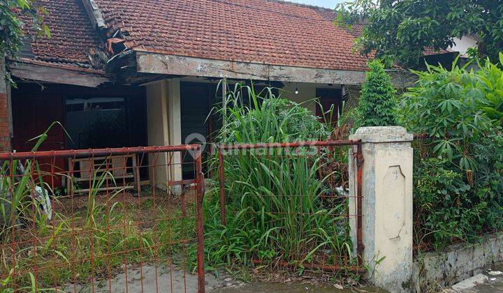 Jarang Ada Rumah Tua Hitung Tanah Di Turangga Alat Musik SHM 1