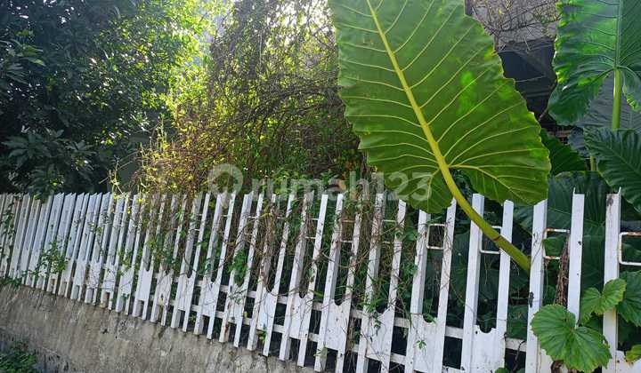 Rumah Hitung Tanah Tengah Kota di Turangga Alat Musik SHM