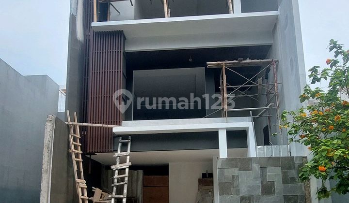 Rumah Baru Permata Buana, 4 Lantai Jakarta Barat 2