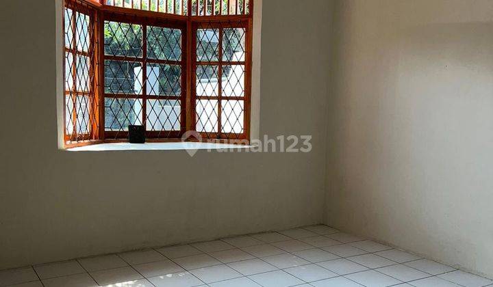 Dijual rumah luas murah di Villa Pamulang Tengerang Selatan 2