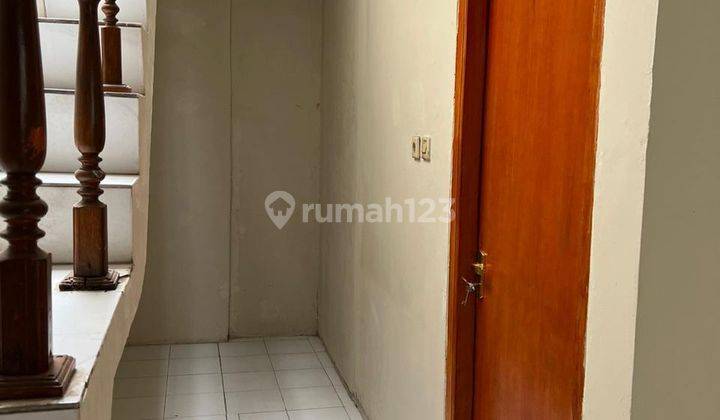 Dijual rumah luas murah di Villa Pamulang Tengerang Selatan 2